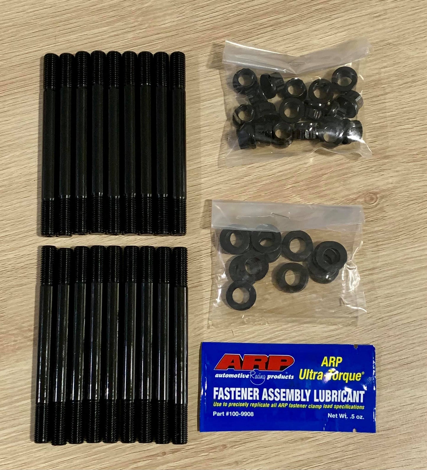 Performance ARP Head Stud Kit 4J series Engines